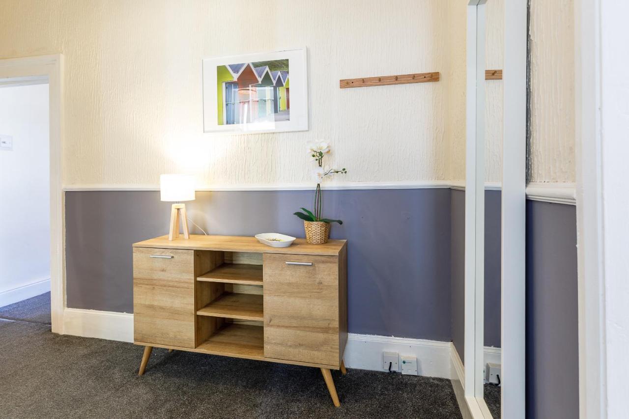 Cozy Coastal Getaway Apartment Норт Шийлдс Екстериор снимка